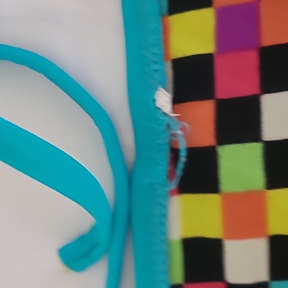 Bikini - Picture 4 of 4